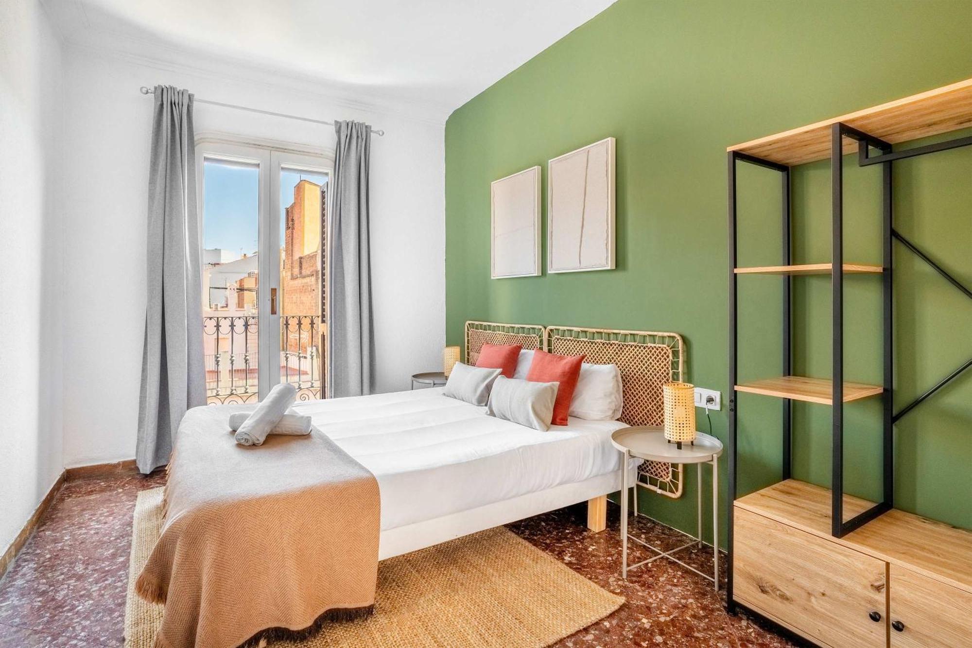 Big For 15 In The Heart Of Eixample *
